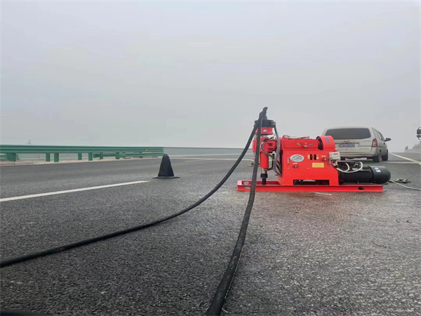 德化马路路基路面开裂下沉注浆加固灌浆